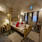Ruminn Cave Cappadocia Hotel *